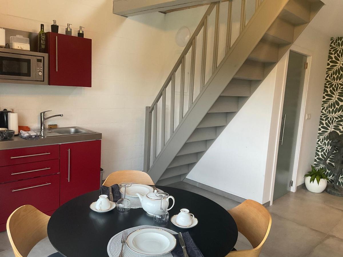 Lovely 1-Bedroom Appartement Le Joyau With Indoor Pool And Sauna Lasne Екстер'єр фото