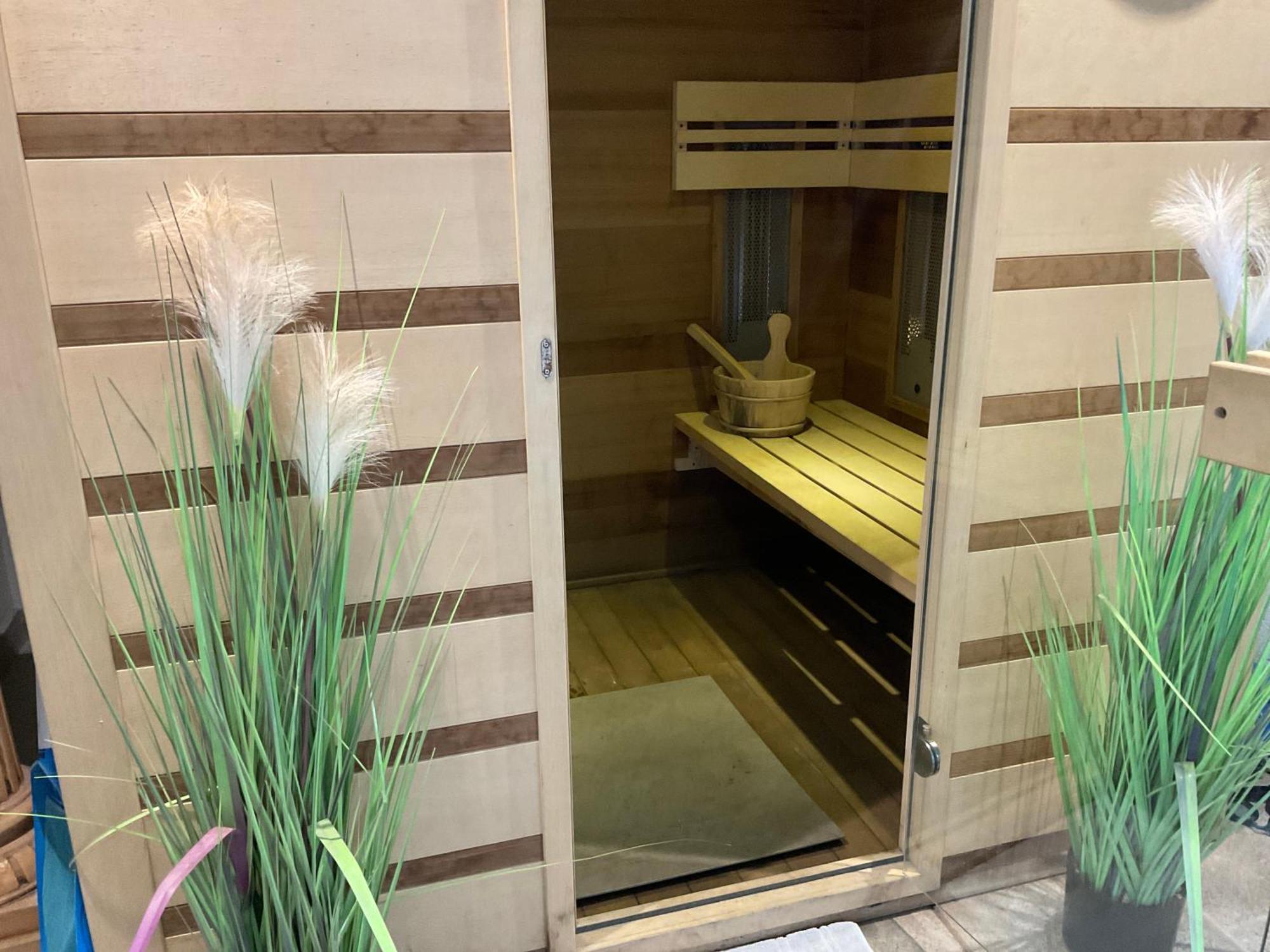 Lovely 1-Bedroom Appartement Le Joyau With Indoor Pool And Sauna Lasne Екстер'єр фото